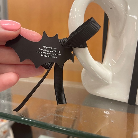 Rae Dunn Pink Halloween Pastel Pink Ghost Witch Hat Lid  Ceramic Coffee mug NWT - Picture 4 of 5